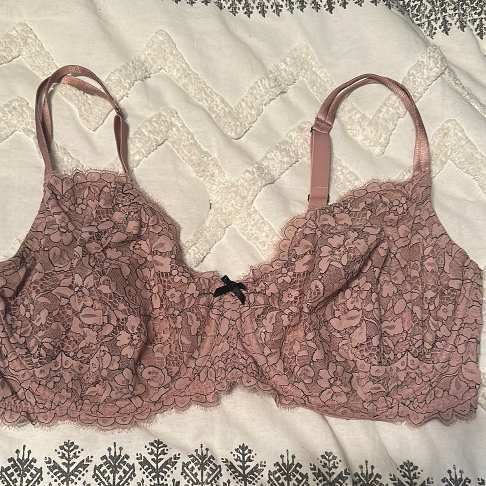 Cacique Lace Underwire Bra in Mauve